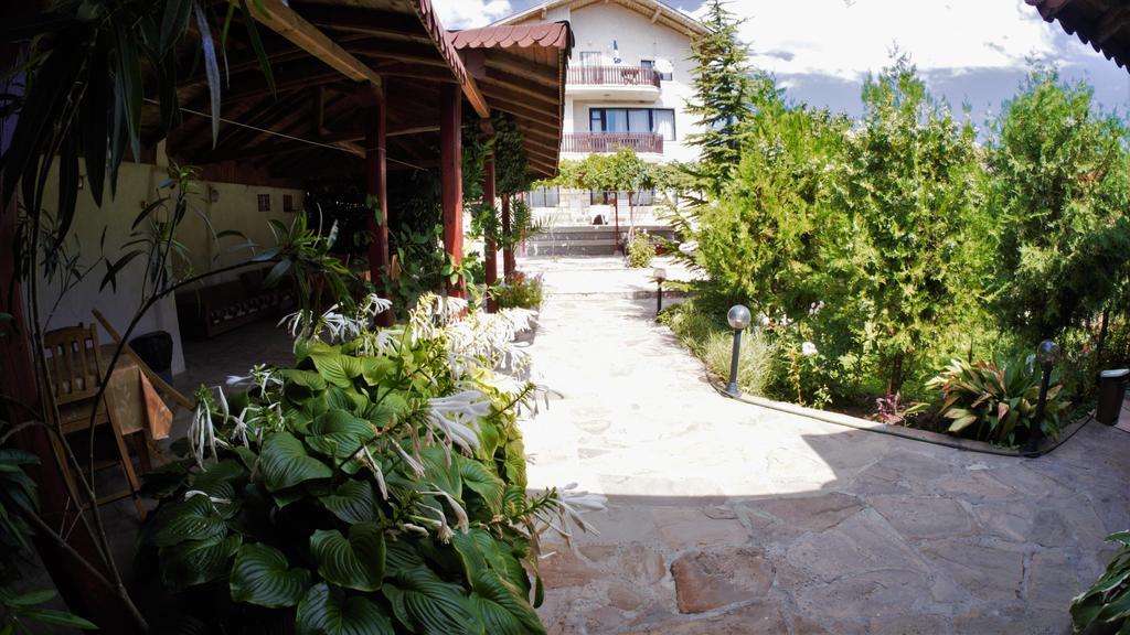 Atanasovi House Hotel Școrpilovți Exterior foto